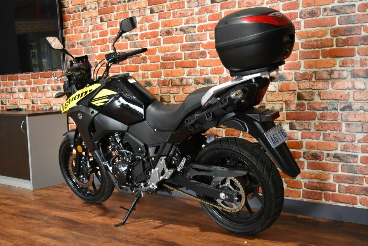 2019 SUZUKI V-STROM 250 (DL250A) DUAL SPORTS