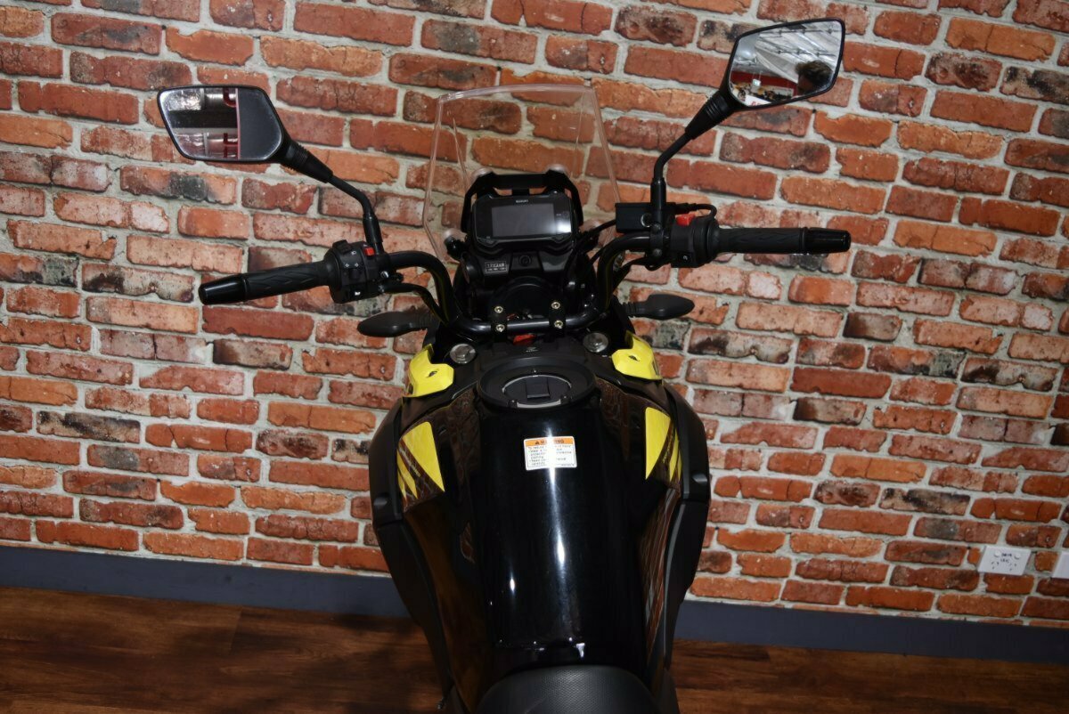 2019 SUZUKI V-STROM 250 (DL250A) DUAL SPORTS