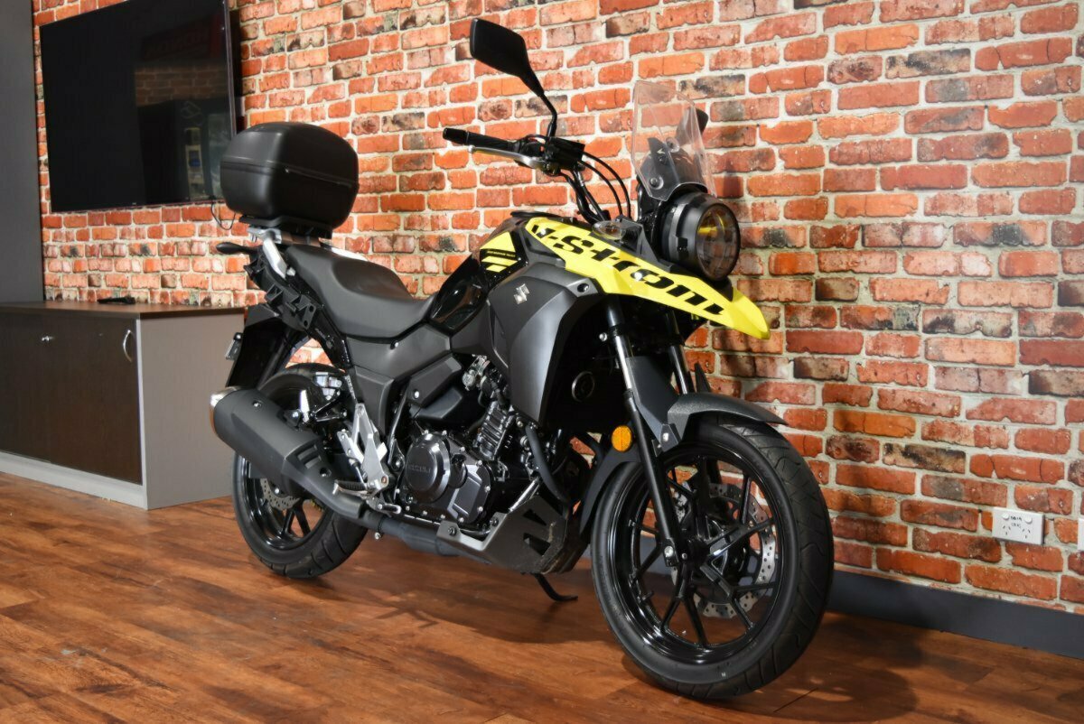2019 SUZUKI V-STROM 250 (DL250A) DUAL SPORTS
