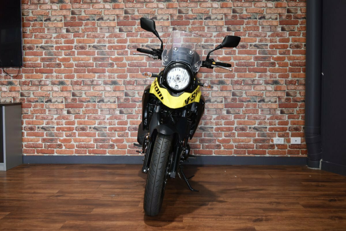 2019 SUZUKI V-STROM 250 (DL250A) DUAL SPORTS