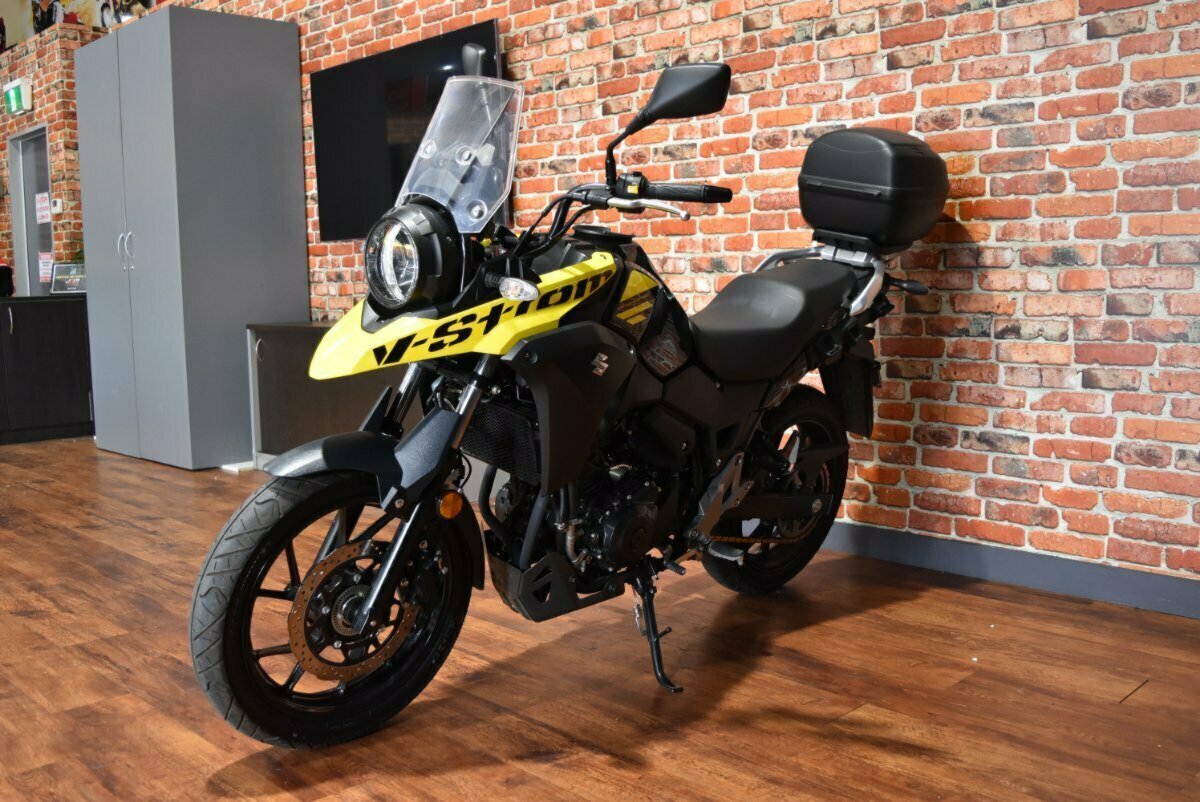 2019 SUZUKI V-STROM 250 (DL250A) DUAL SPORTS