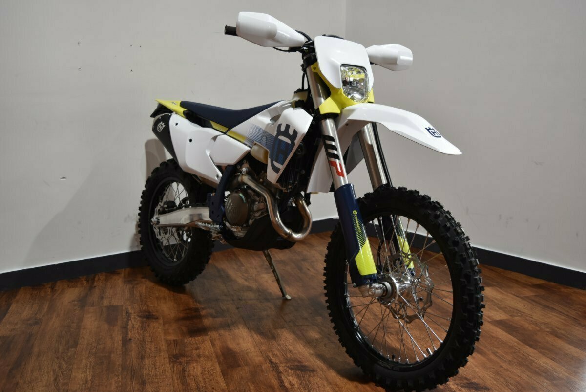 2024-husqvarna-fe450-enduro-jbfd5310705-just-bikes