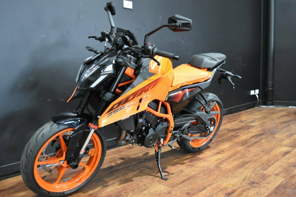 2024 KTM 390 DUKE ROAD