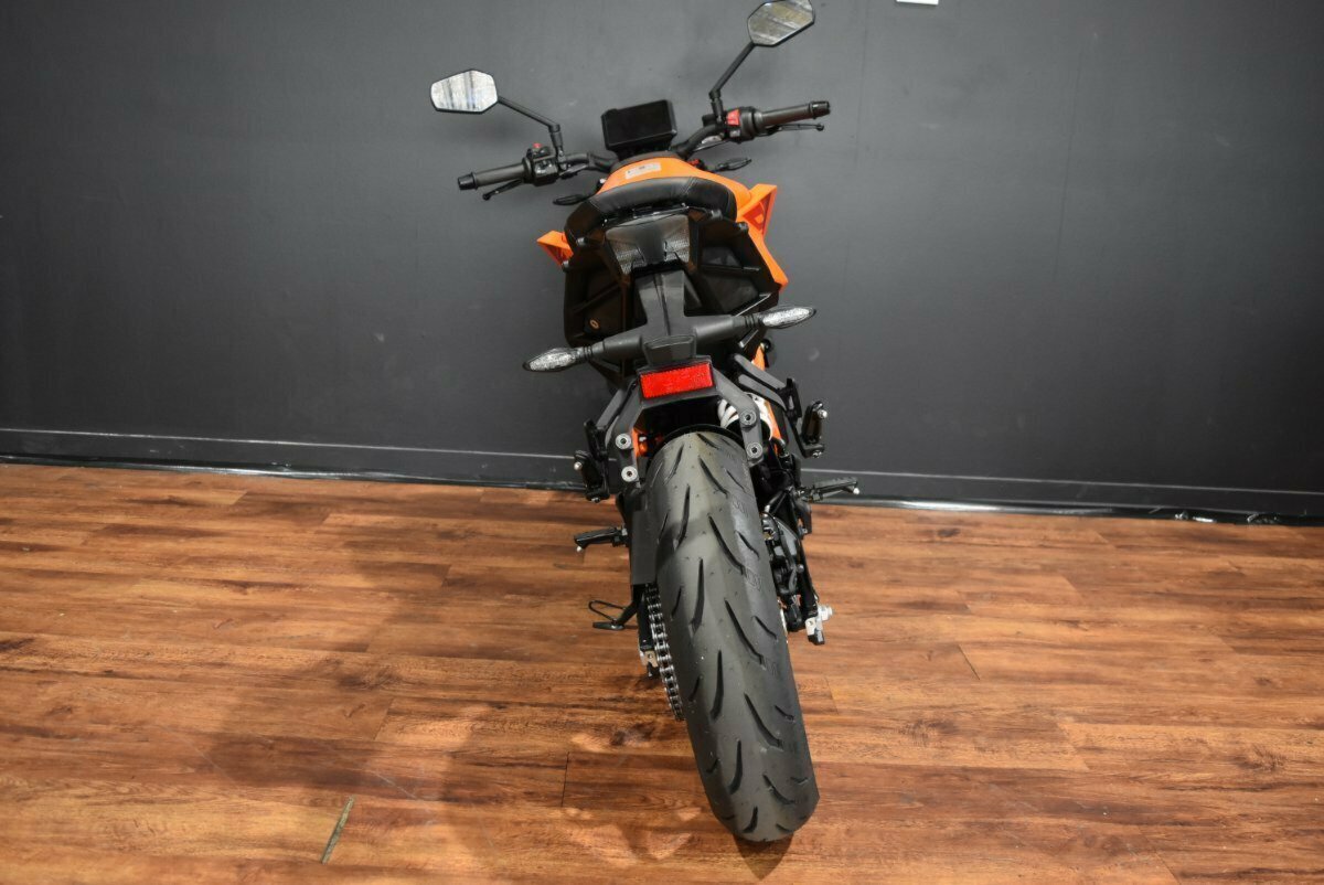 2024 KTM 390 DUKE ROAD