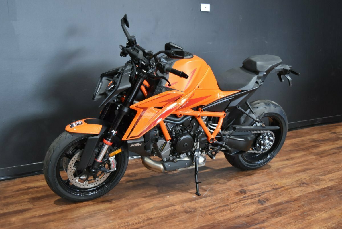 2024 KTM 1390 SUPER DUKE R SPORTS