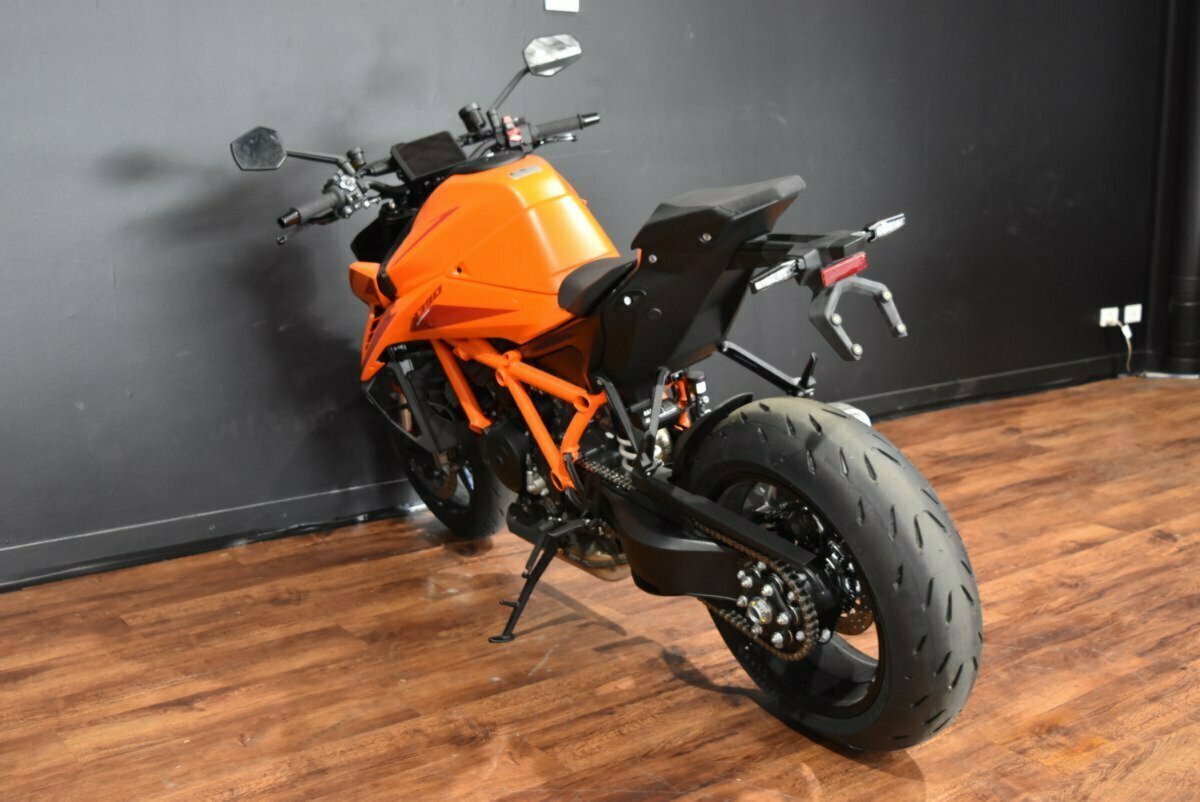 2024 KTM 1390 SUPER DUKE R SPORTS