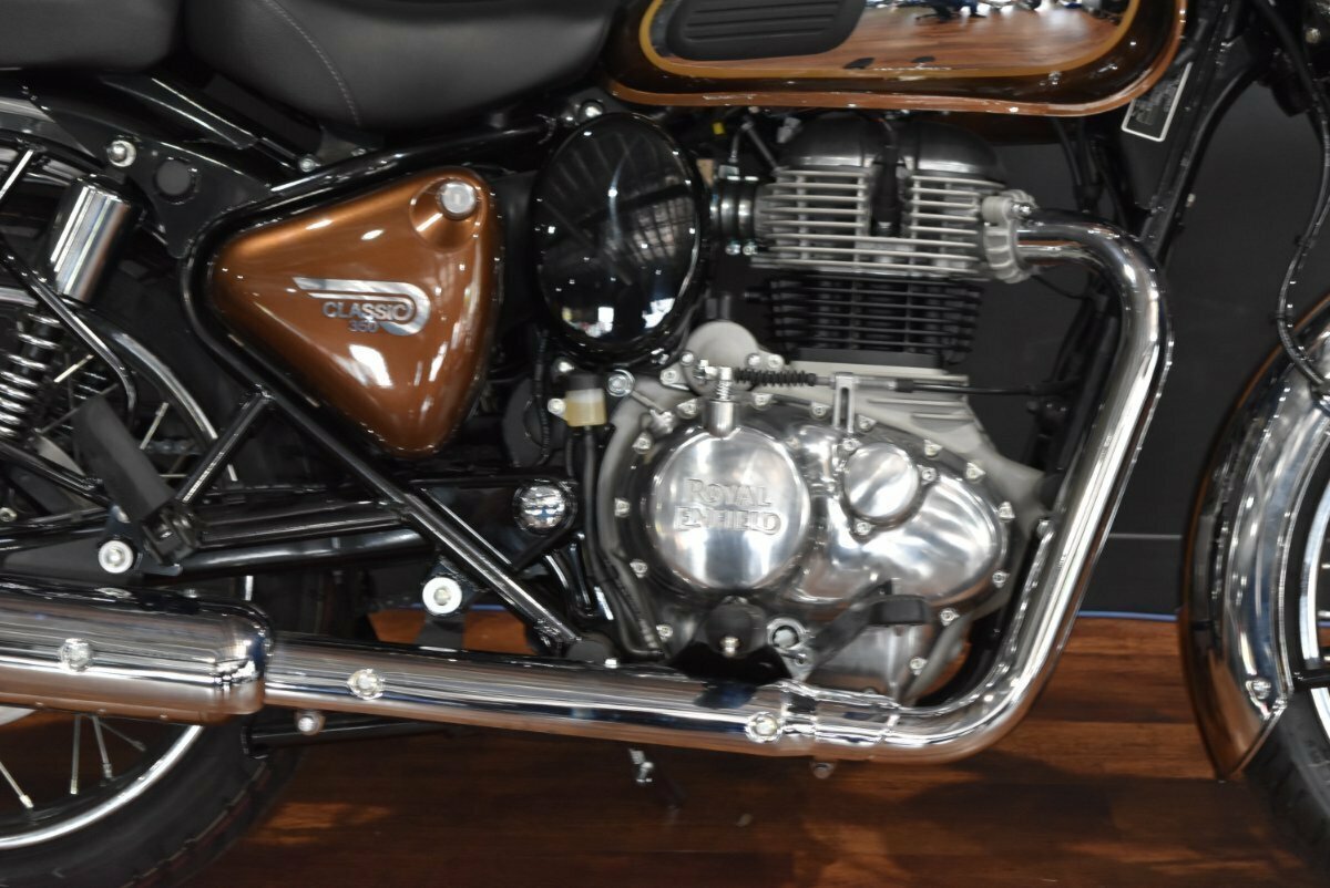 2023 ROYAL ENFIELD (SEE ALSO ENFIELD) CLASSIC 350 CHROME ROAD