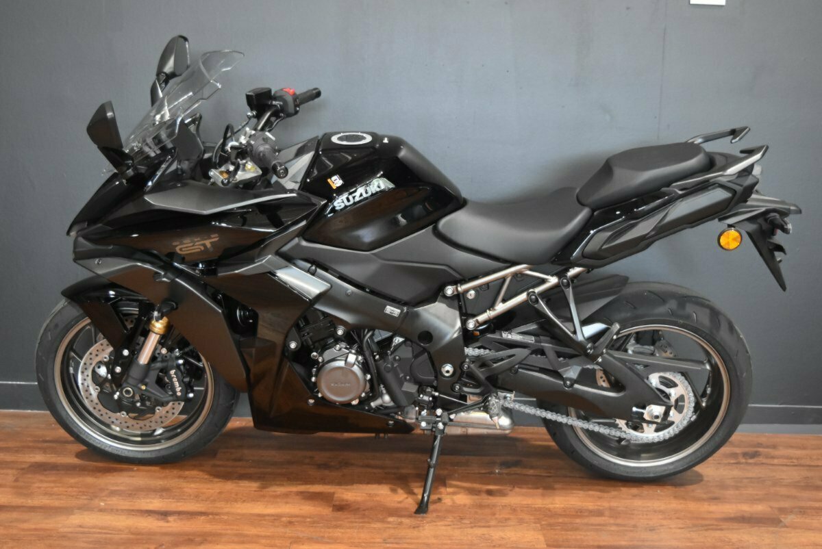 2024 SUZUKI GSX-S1000GT ROAD