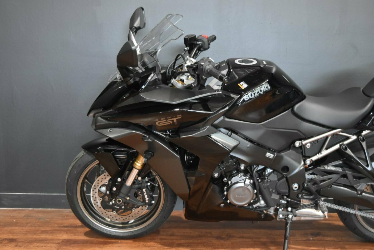 2024 SUZUKI GSX-S1000GT ROAD