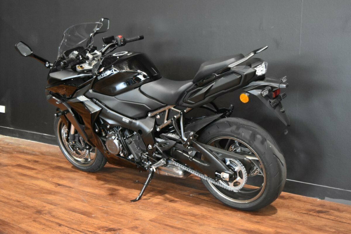 2024 SUZUKI GSX-S1000GT ROAD