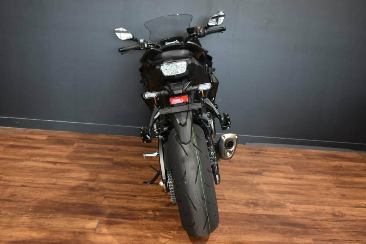 2024 SUZUKI GSX-S1000GT ROAD
