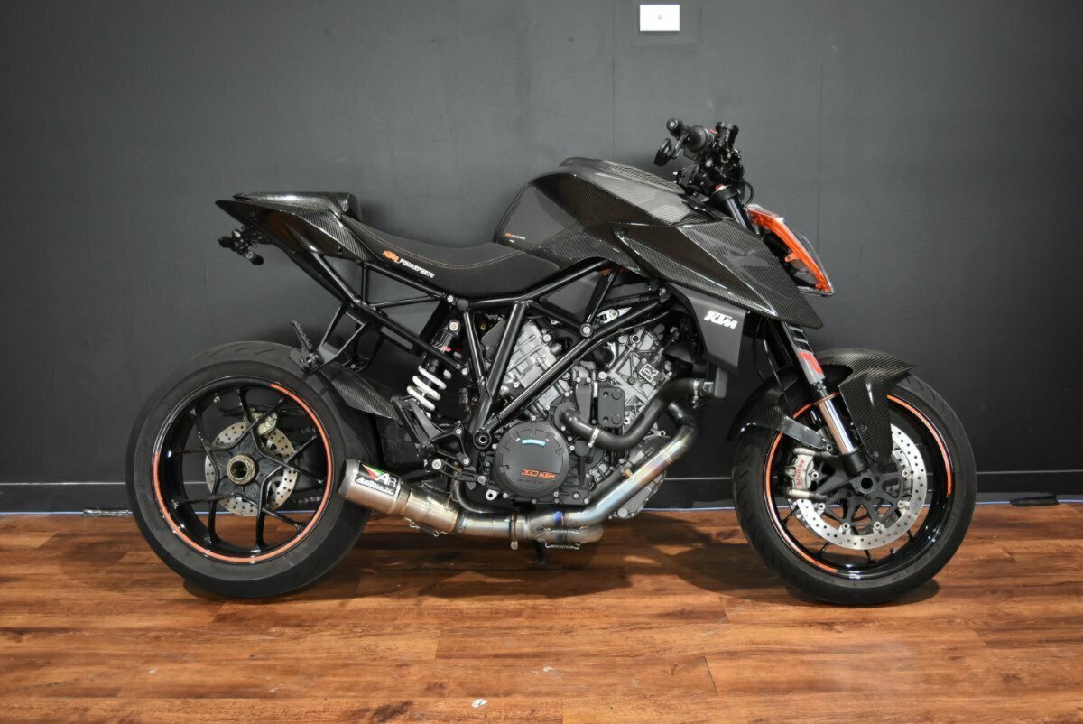 2018 KTM 1290 SUPER DUKE R SPORTS