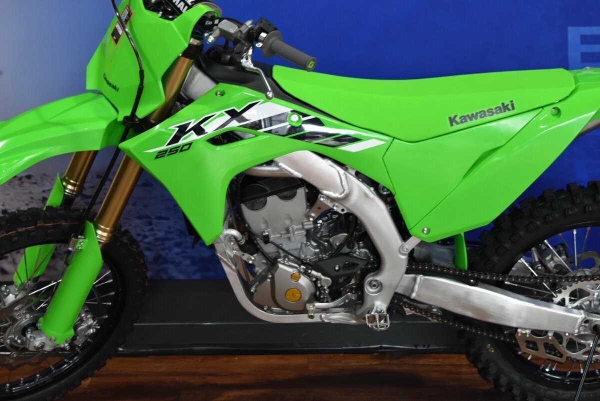 2025 KAWASAKI KX250 MOTOCROSS