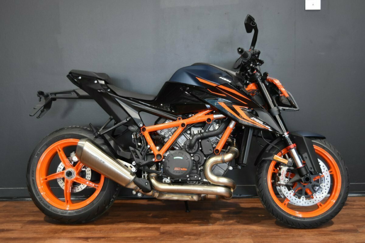 2023 KTM 1290 SUPER DUKE R SPORTS