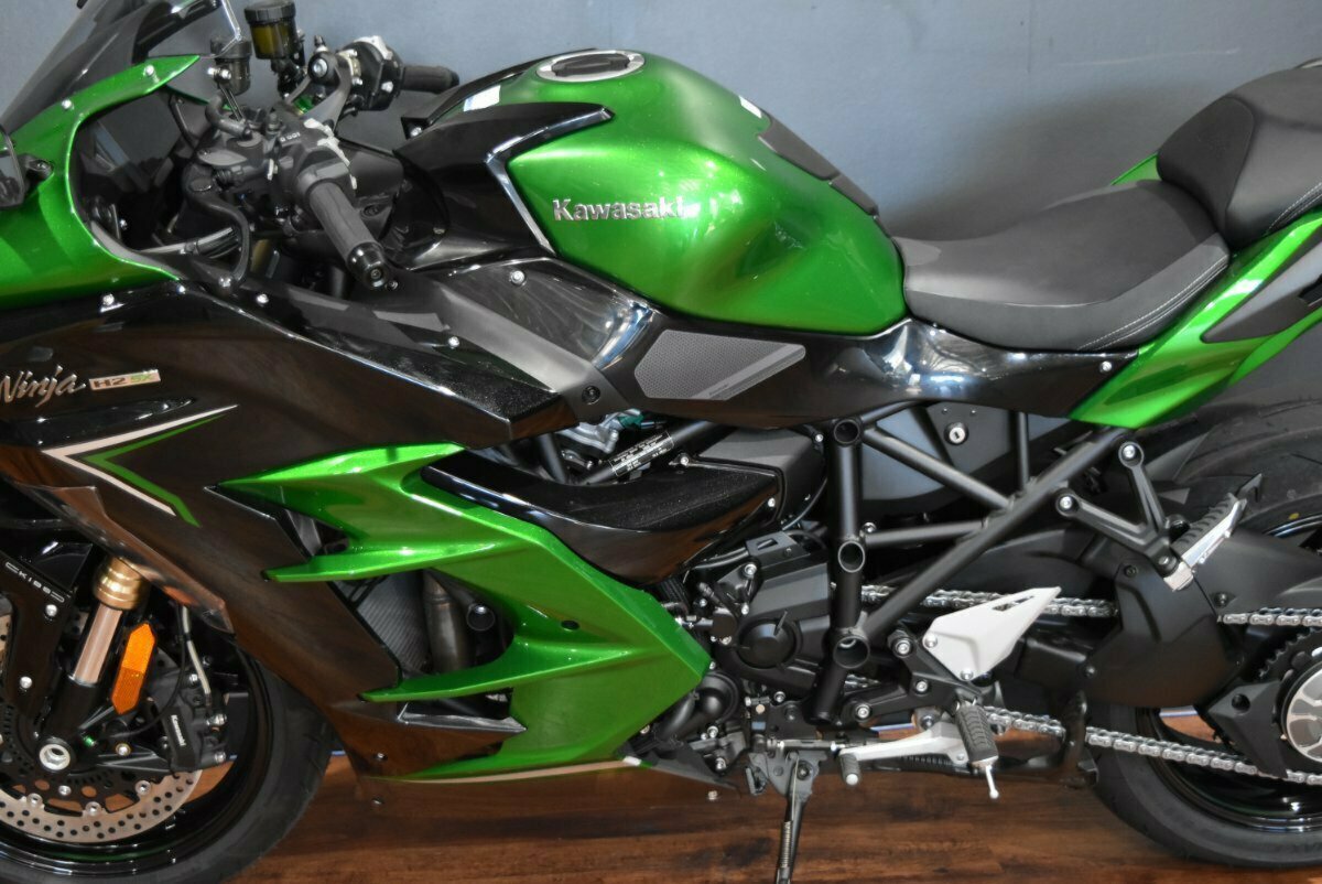 2022 KAWASAKI NINJA H2 SX SE SPORTS