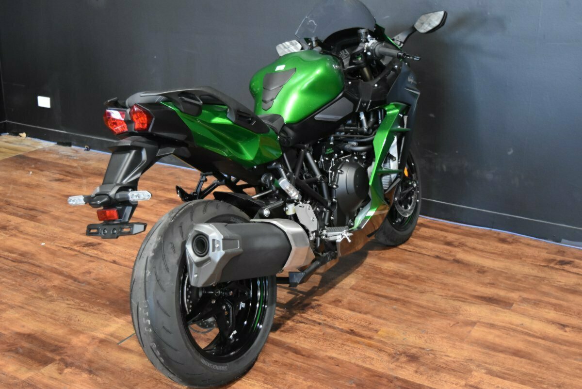2022 KAWASAKI NINJA H2 SX SE SPORTS