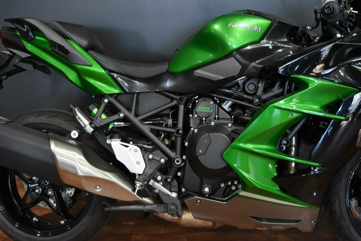 2022 KAWASAKI NINJA H2 SX SE SPORTS