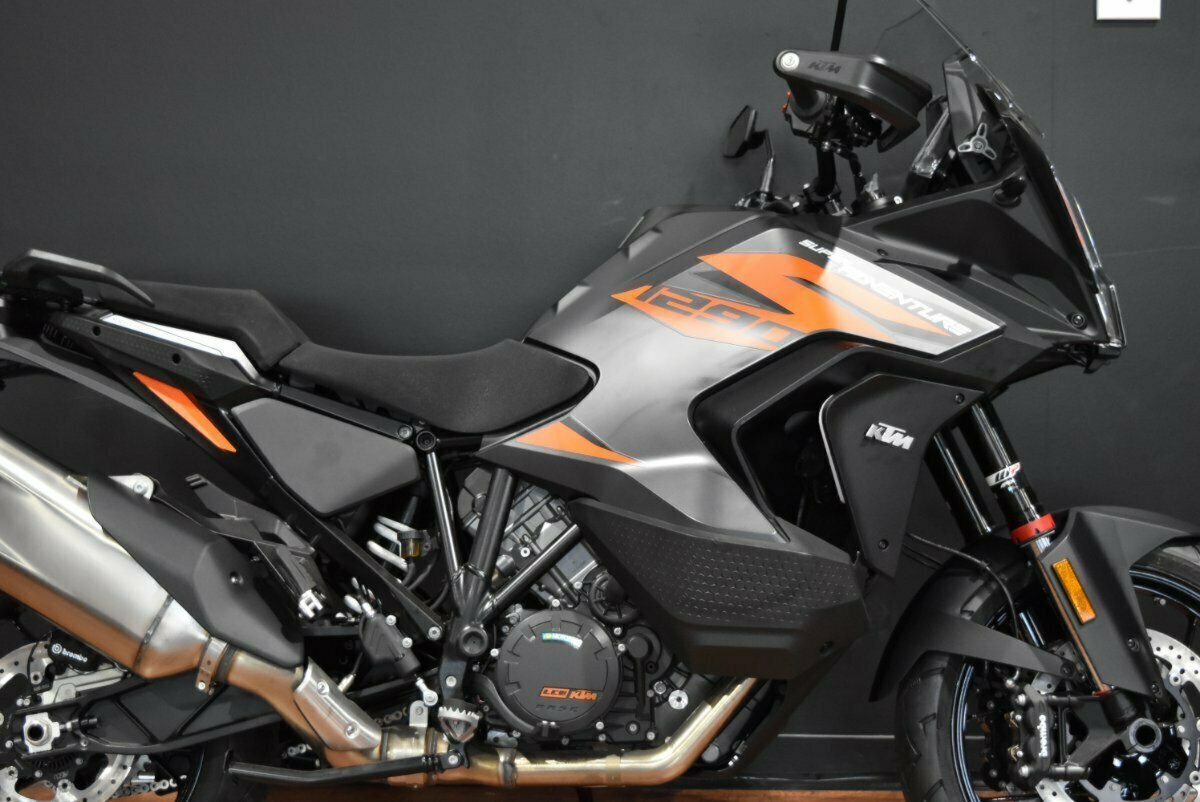 2022 KTM SUPER ADVENTURE S DUAL SPORTS