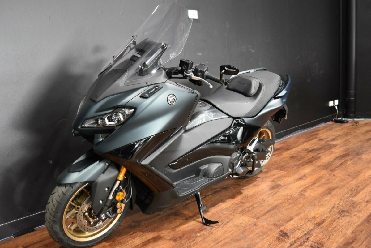 2023 YAMAHA TMAX 560 (ABS) SCOOTER