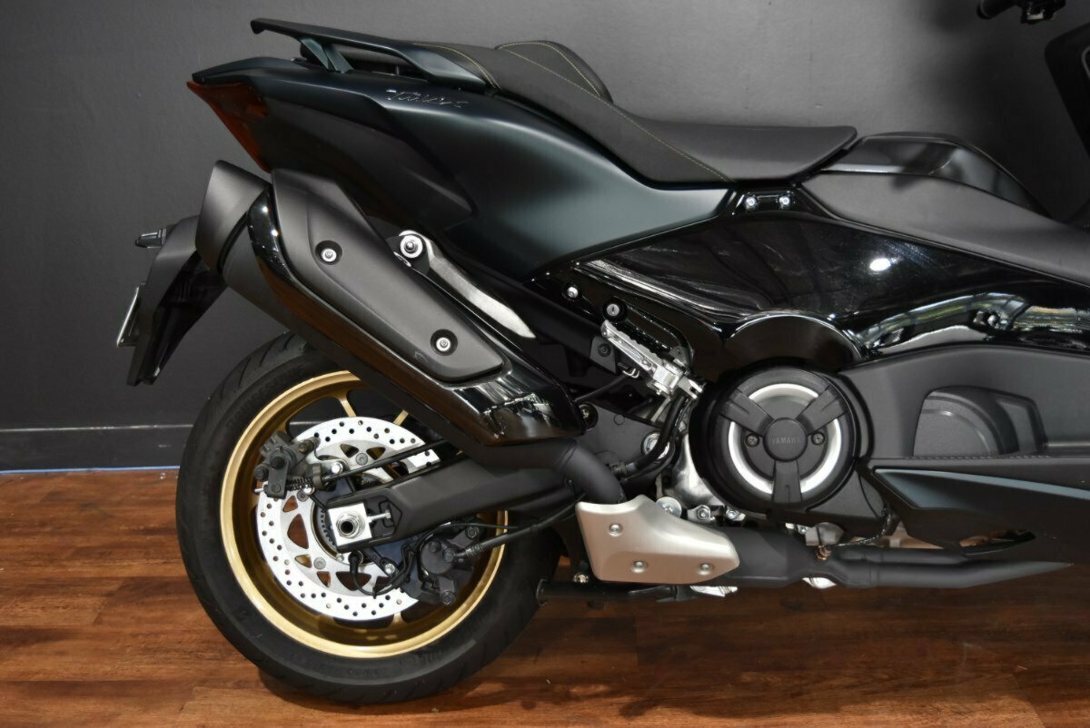 2023 YAMAHA TMAX 560 (ABS) SCOOTER