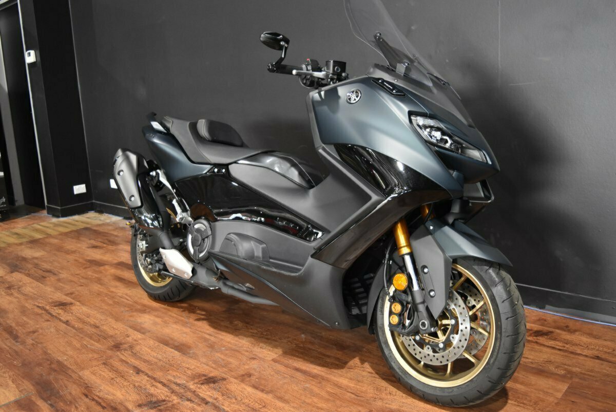 2023 YAMAHA TMAX 560 (ABS) SCOOTER