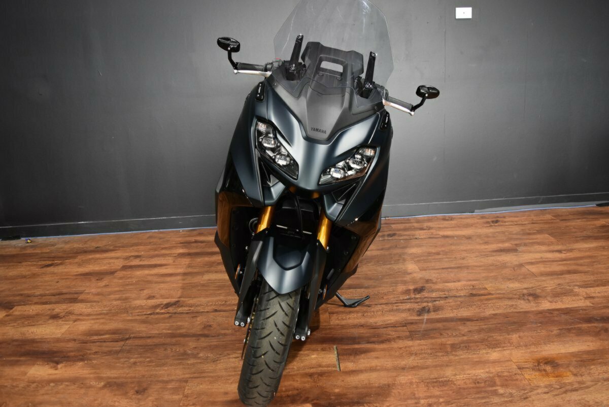 2023 YAMAHA TMAX 560 (ABS) SCOOTER