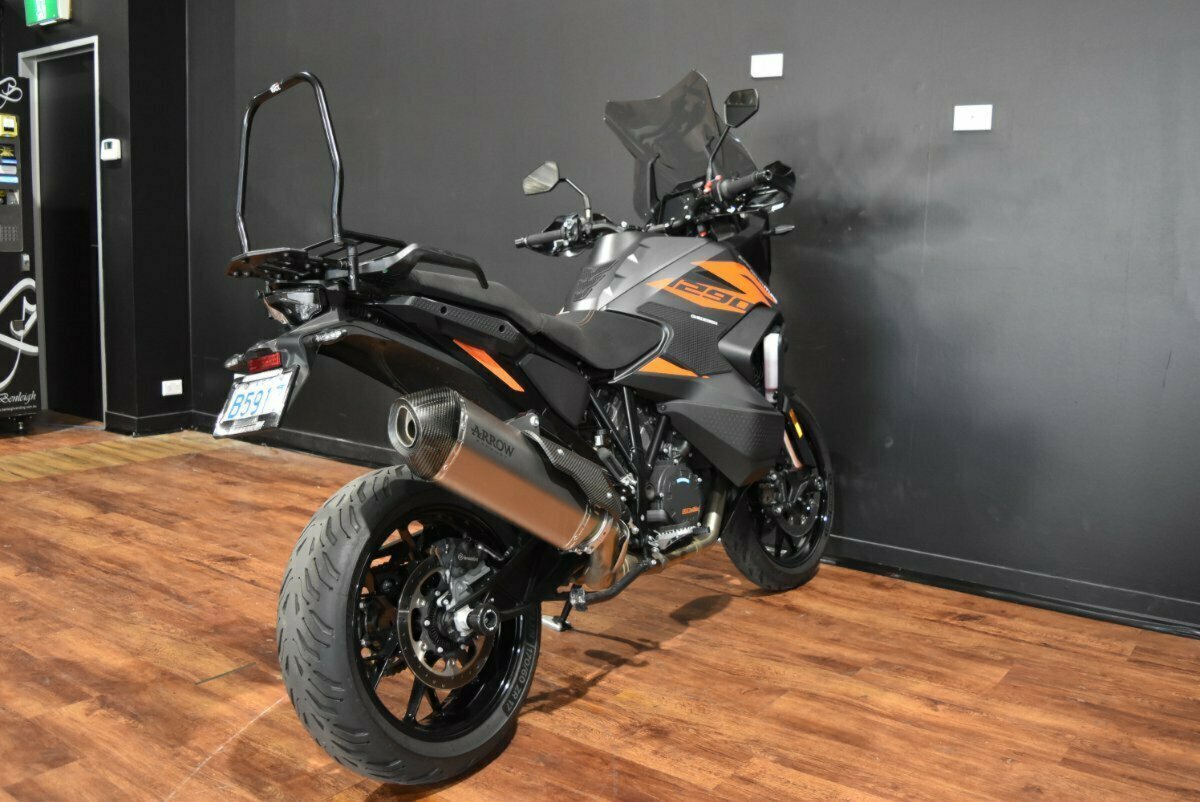 2022 KTM SUPER ADVENTURE S DUAL SPORTS
