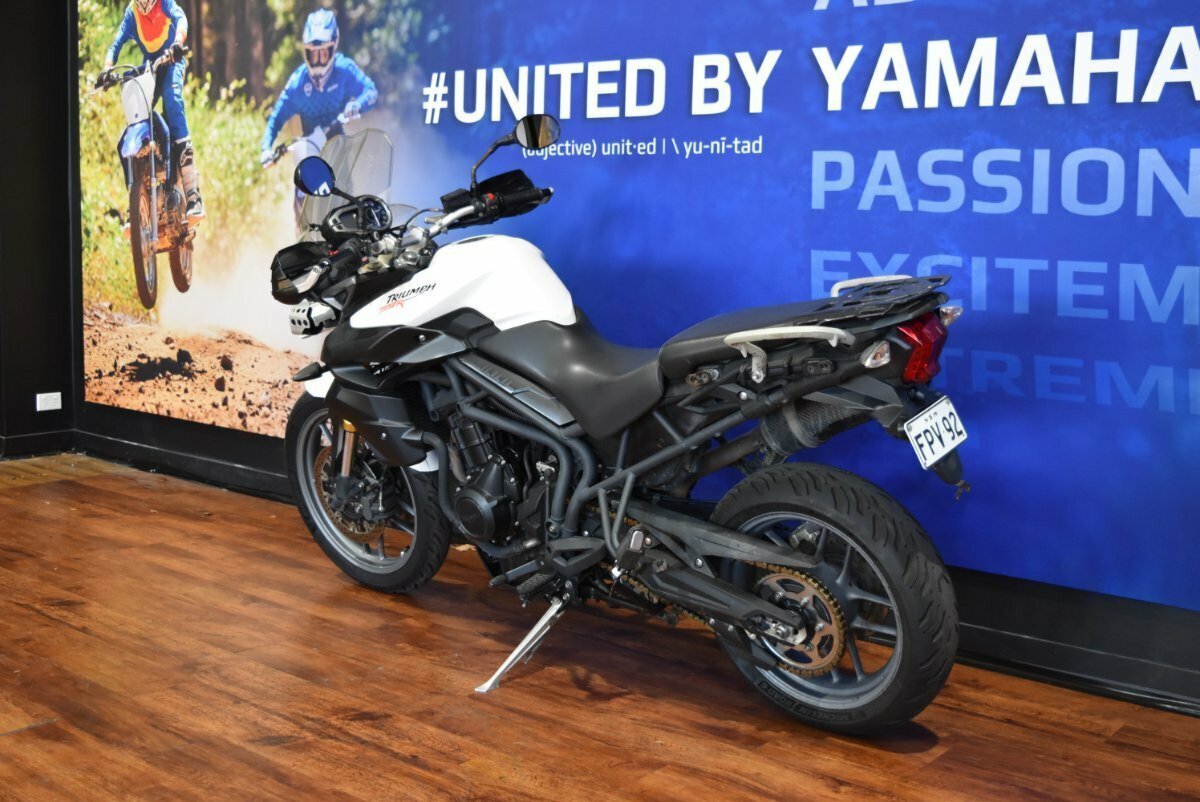 2015 TRIUMPH TIGER 800 XRx LOW DUAL SPORTS