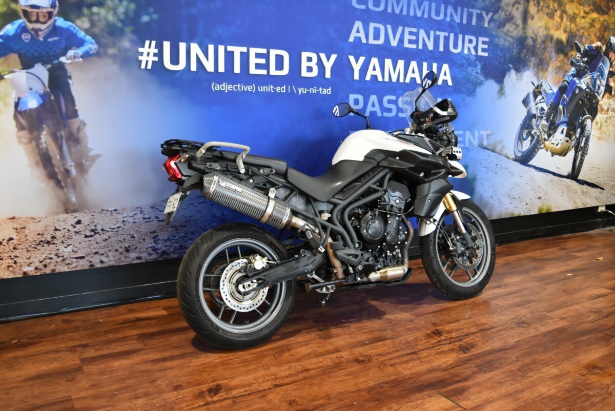 2015 TRIUMPH TIGER 800 XRx LOW DUAL SPORTS