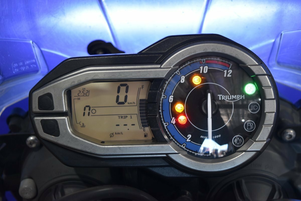 2015 TRIUMPH TIGER 800 XRx LOW DUAL SPORTS