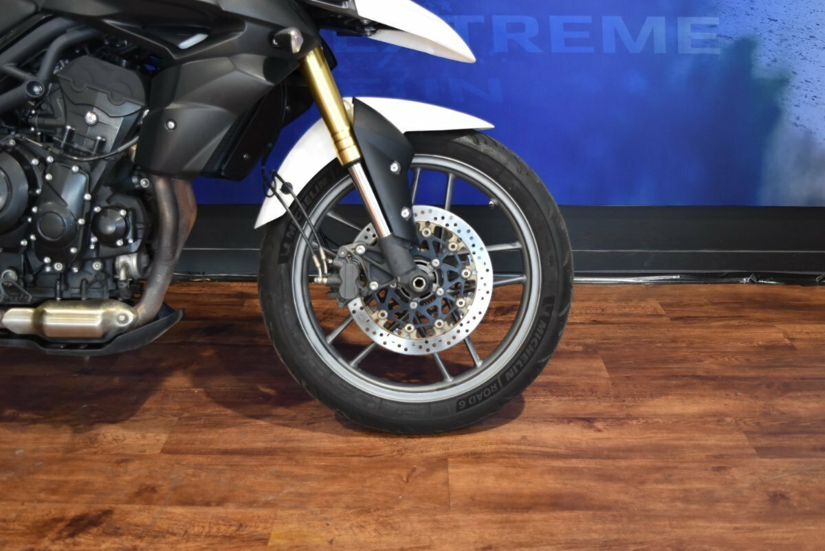 2015 TRIUMPH TIGER 800 XRx LOW DUAL SPORTS