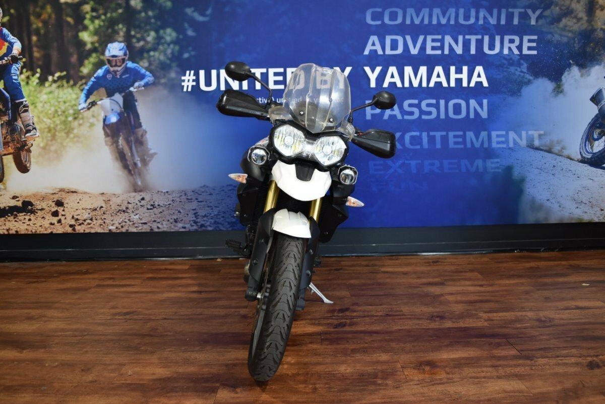 2015 TRIUMPH TIGER 800 XRx LOW DUAL SPORTS