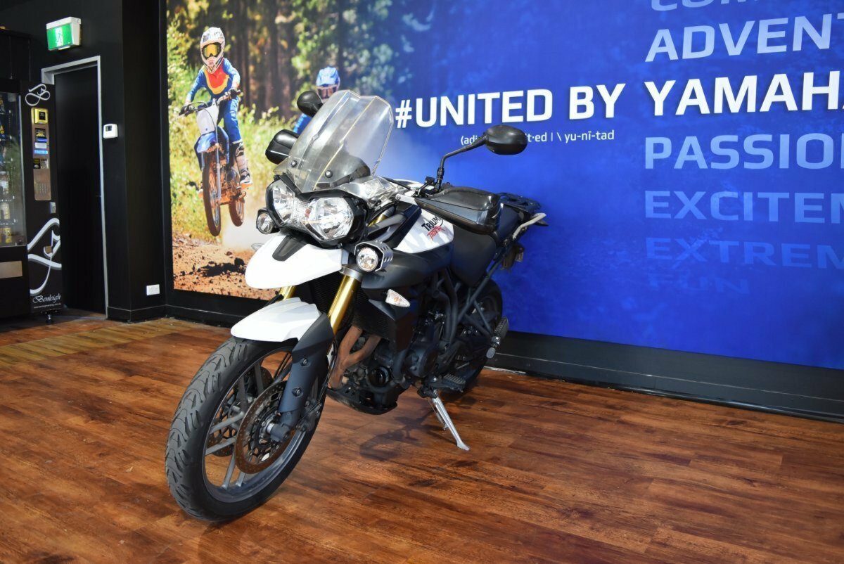 2015 TRIUMPH TIGER 800 XRx LOW DUAL SPORTS