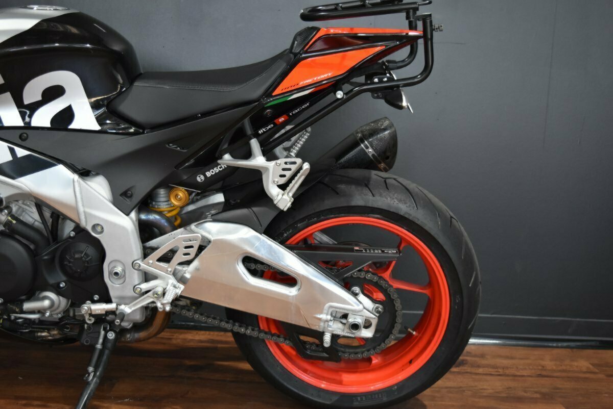 2018 APRILIA TUONO V4 FACTORY SPORTS