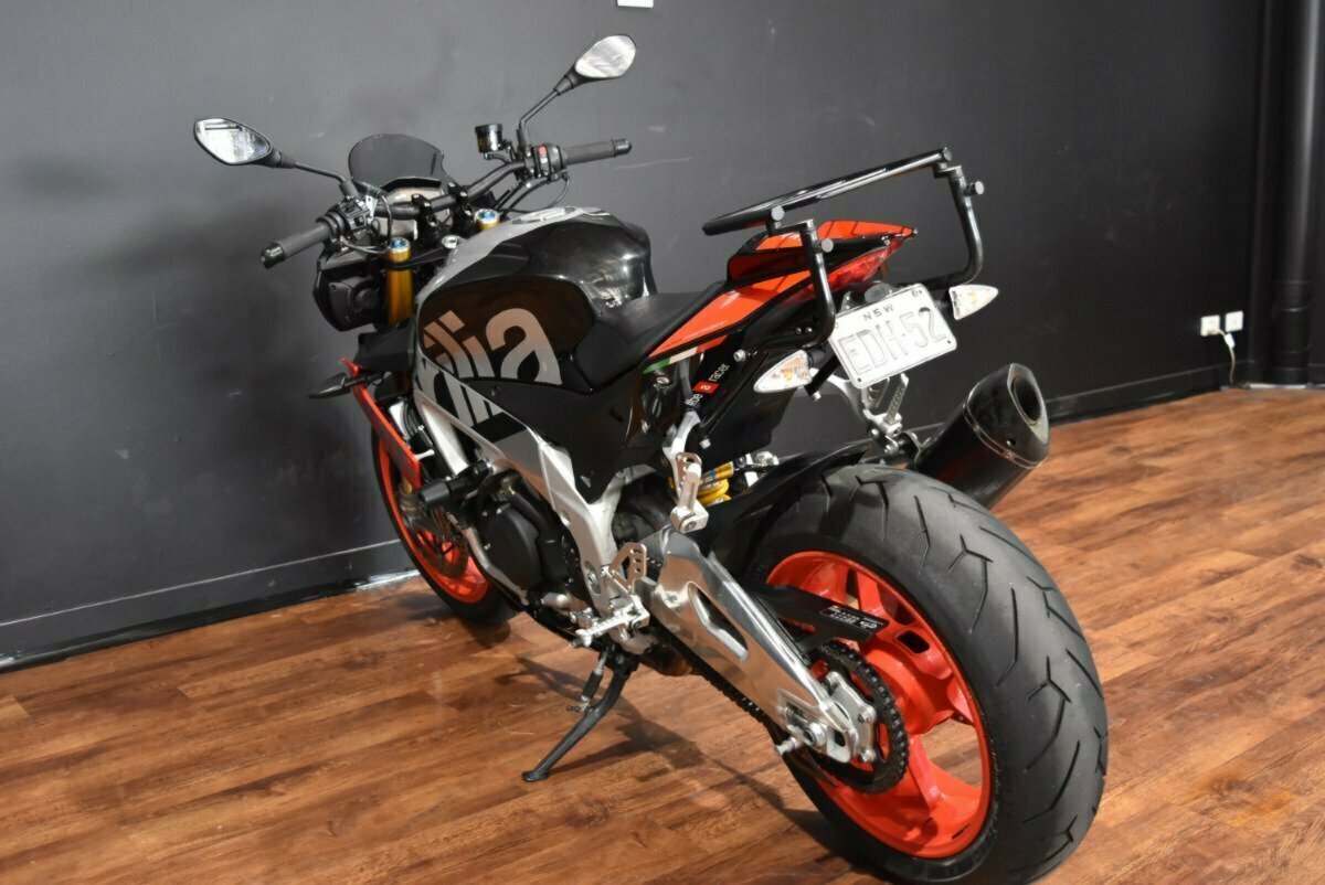 2018 APRILIA TUONO V4 FACTORY SPORTS