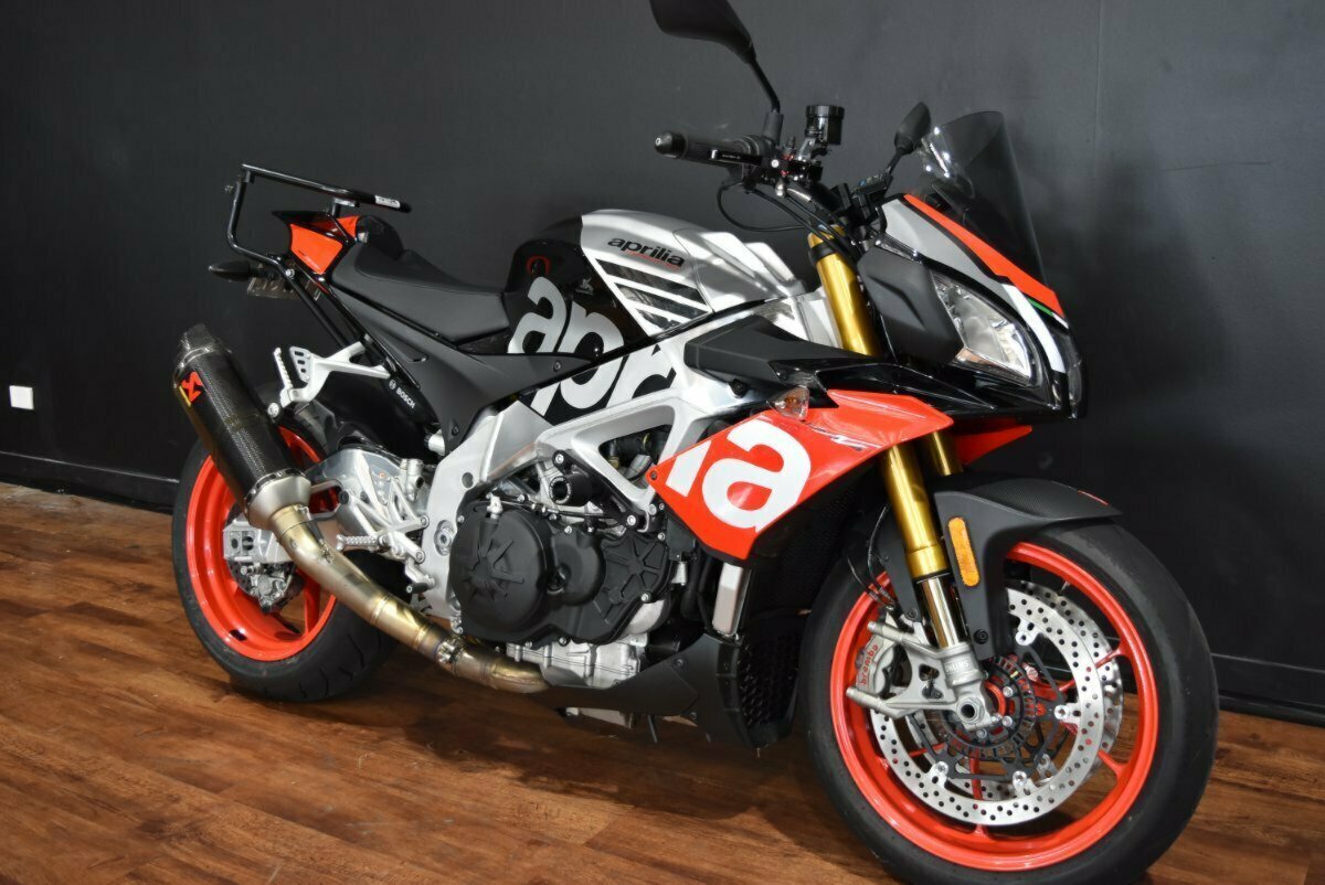 2018 APRILIA TUONO V4 FACTORY SPORTS