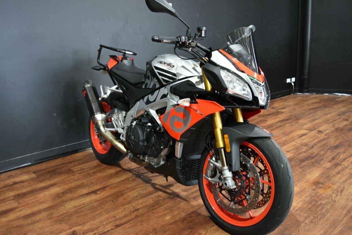 2018 APRILIA TUONO V4 FACTORY SPORTS