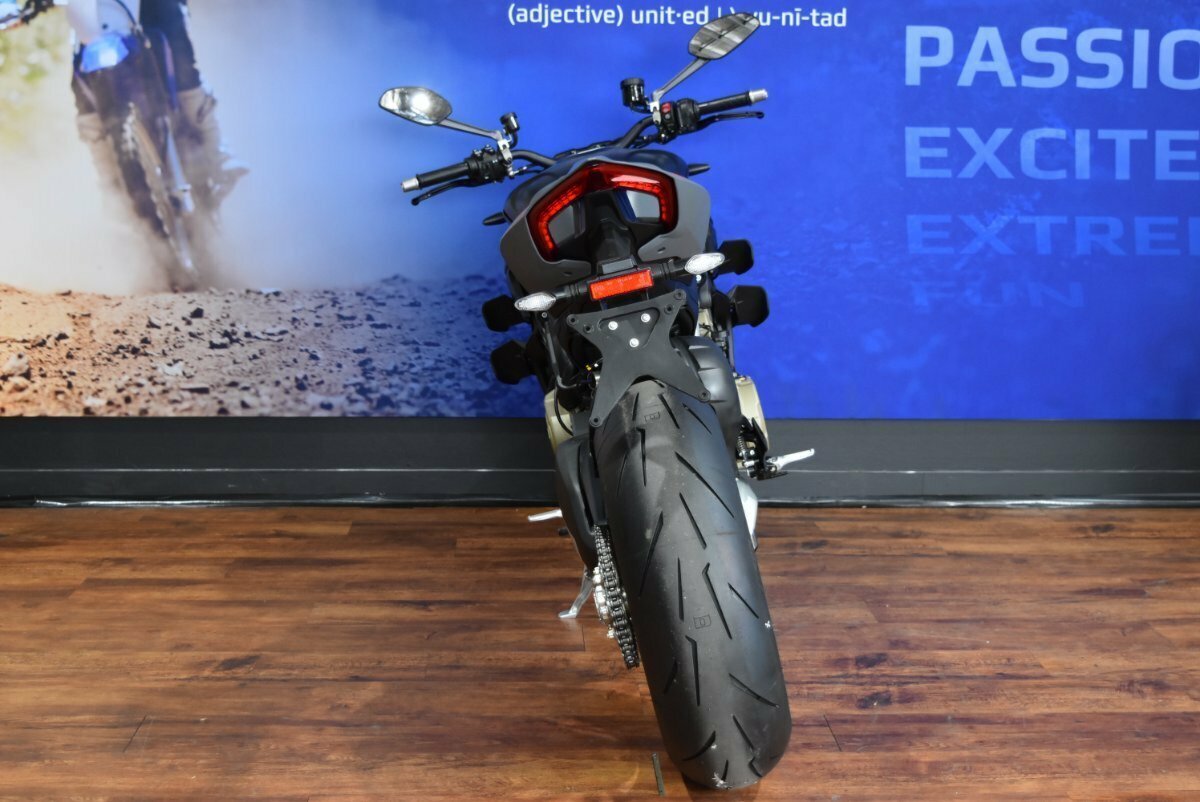 2025 DUCATI STREETFIGHTER V4 S SPORTS