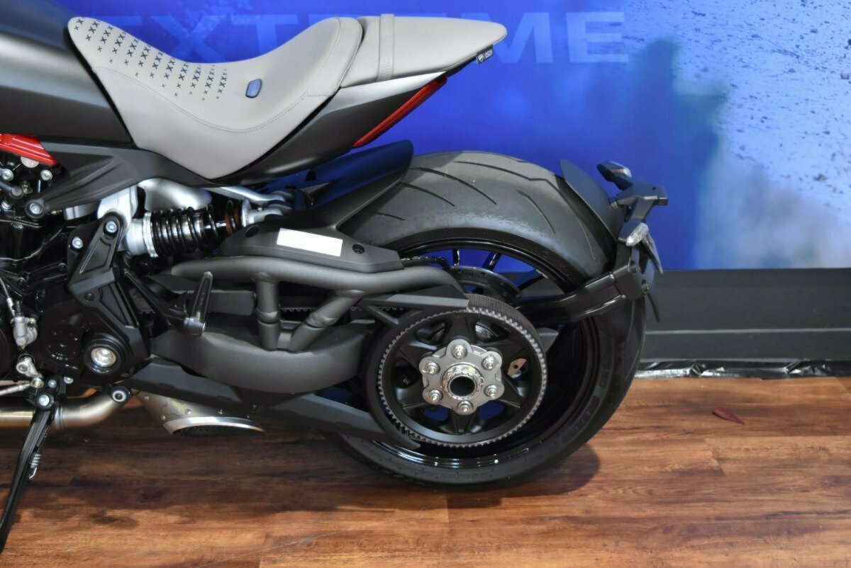 2022 DUCATI DIAVEL V4 CRUISER