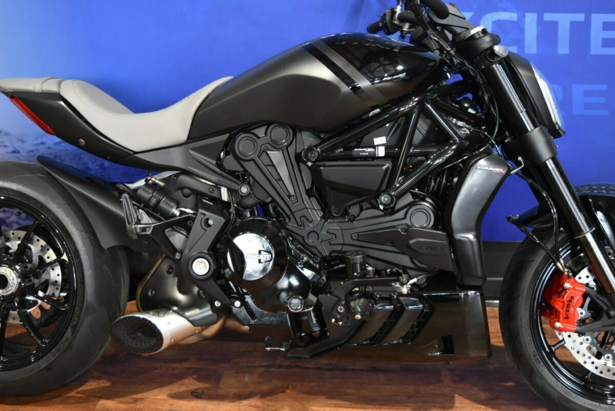 2022 DUCATI DIAVEL V4 CRUISER