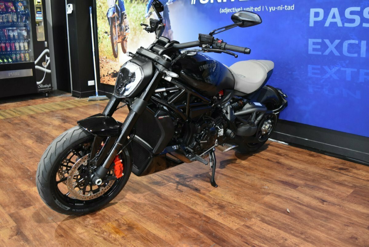 2022 DUCATI DIAVEL V4 CRUISER