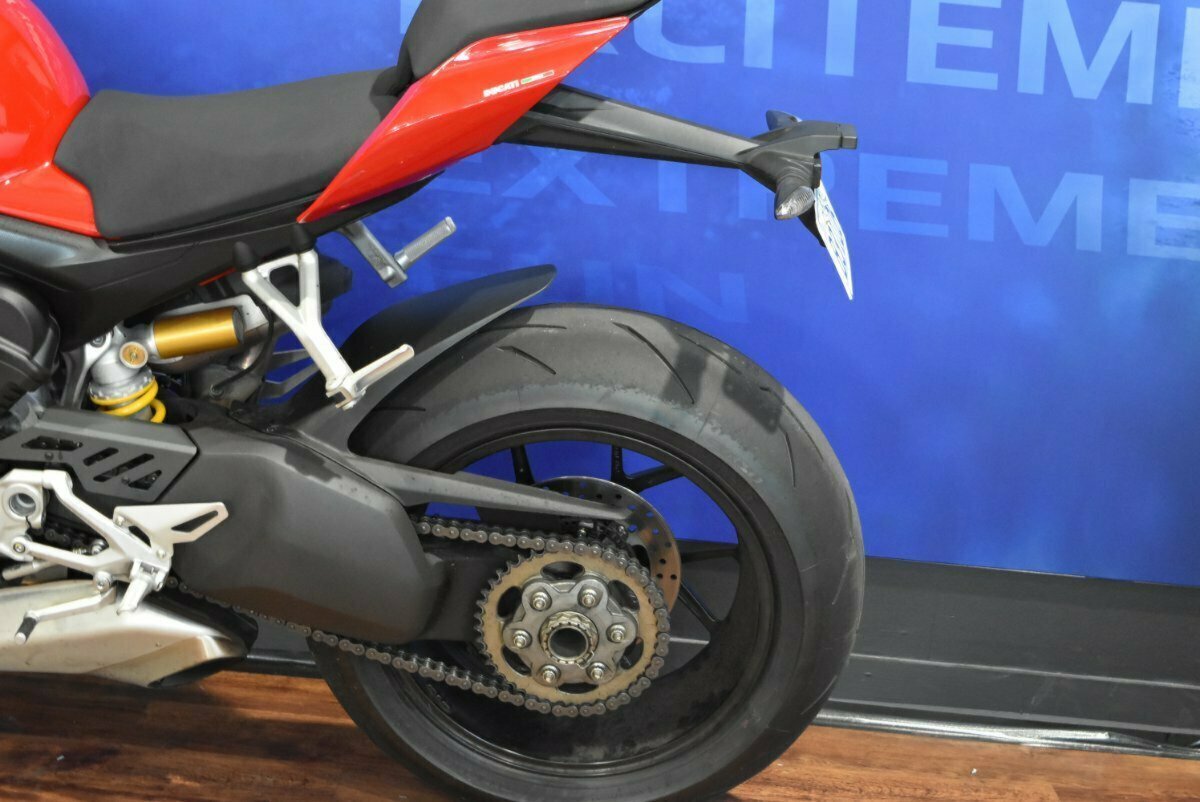 2022 DUCATI STREETFIGHTER V4 S SPORTS