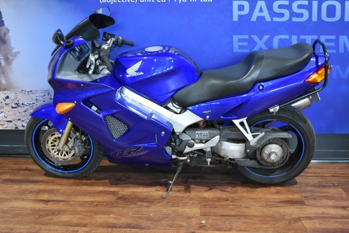 2000 HONDA VFR800F (VFR800Fi) SPORTS