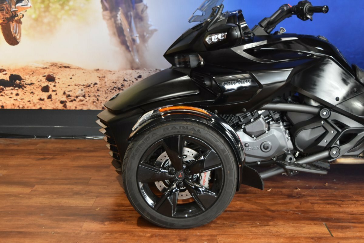 2022 BRP SPYDER F3 LIMITED (SE6) TRIKE