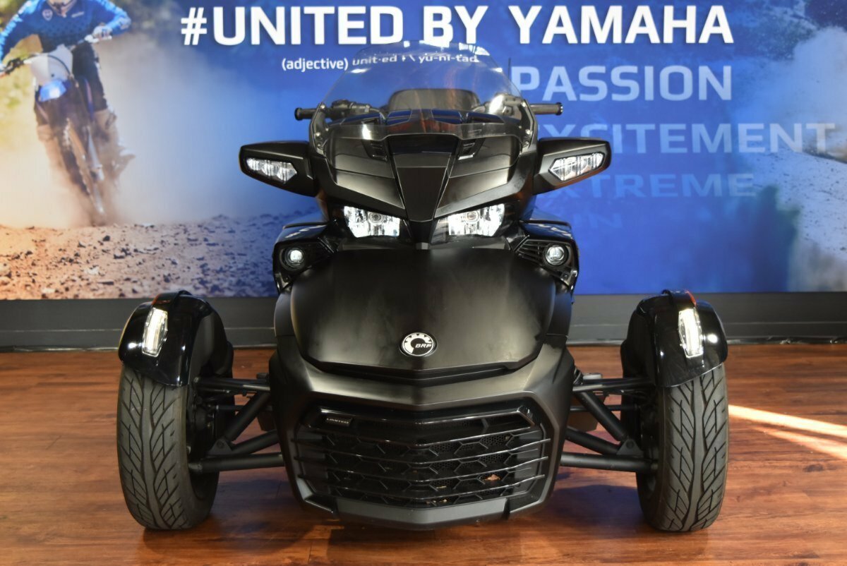 2022 BRP SPYDER F3 LIMITED (SE6) TRIKE