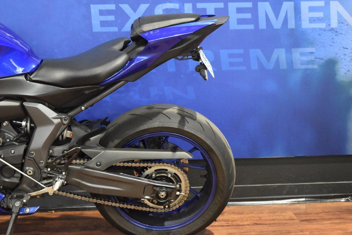 2023 YAMAHA YZF-R7 LAMS SPORTS
