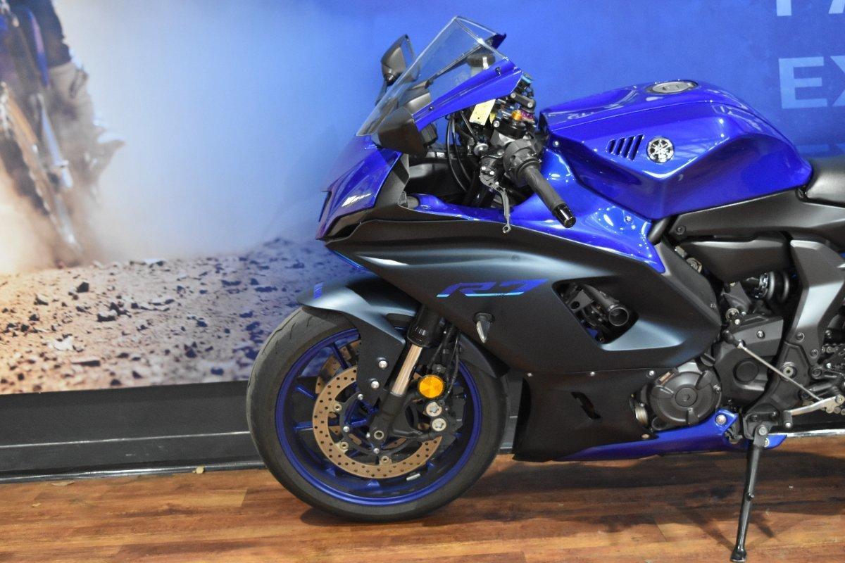 2023 YAMAHA YZF-R7 LAMS SPORTS