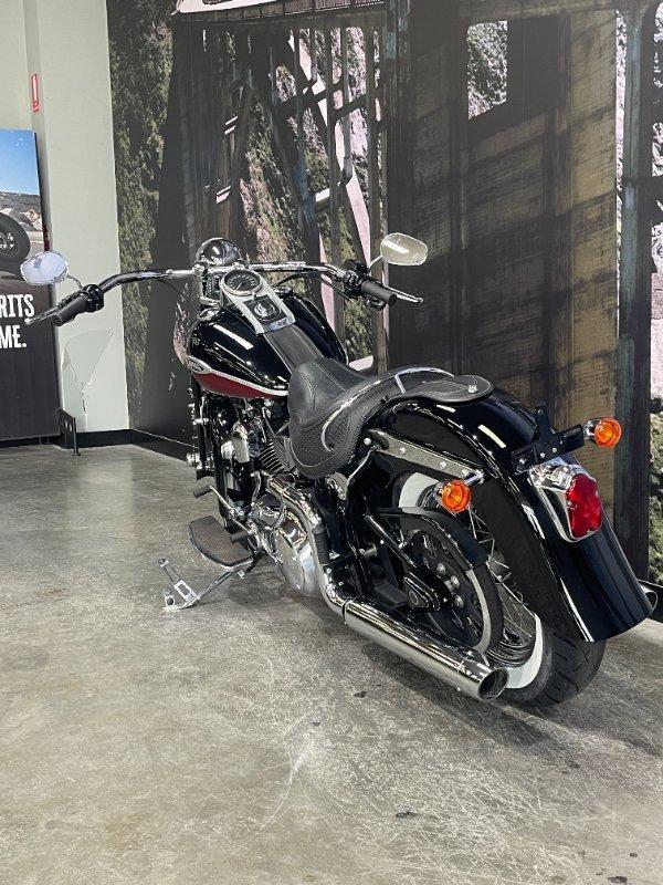 2005 HARLEY-DAVIDSON SPRINGER CLASSIC 88 EFI (FLSTSCI) CRUISER