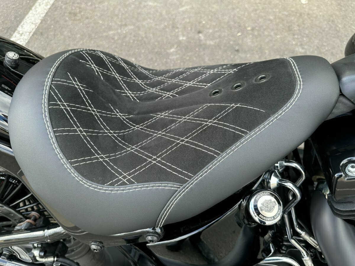 2015 HARLEY-DAVIDSON FLS SOFTAIL SLIM CRUISER