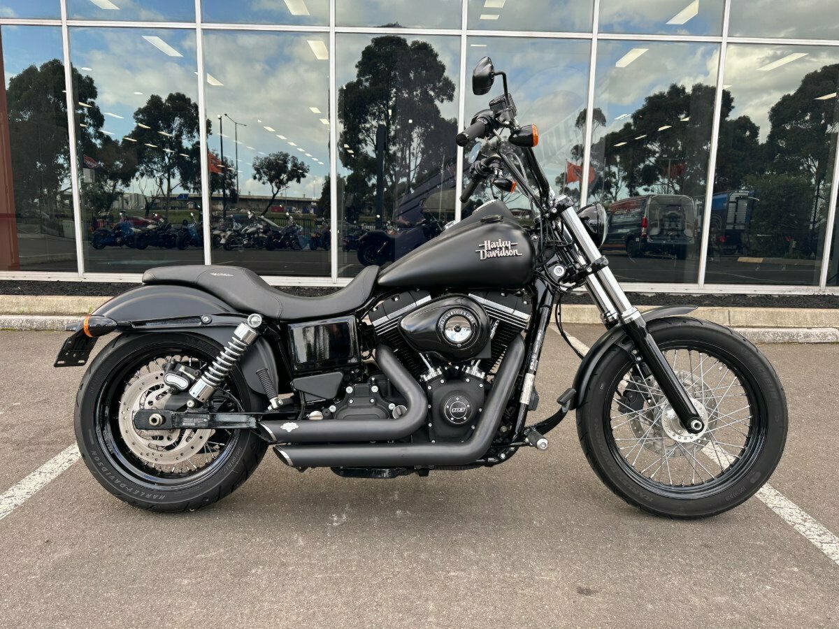 2015 HARLEY-DAVIDSON FXDB STREET BOB CRUISER
